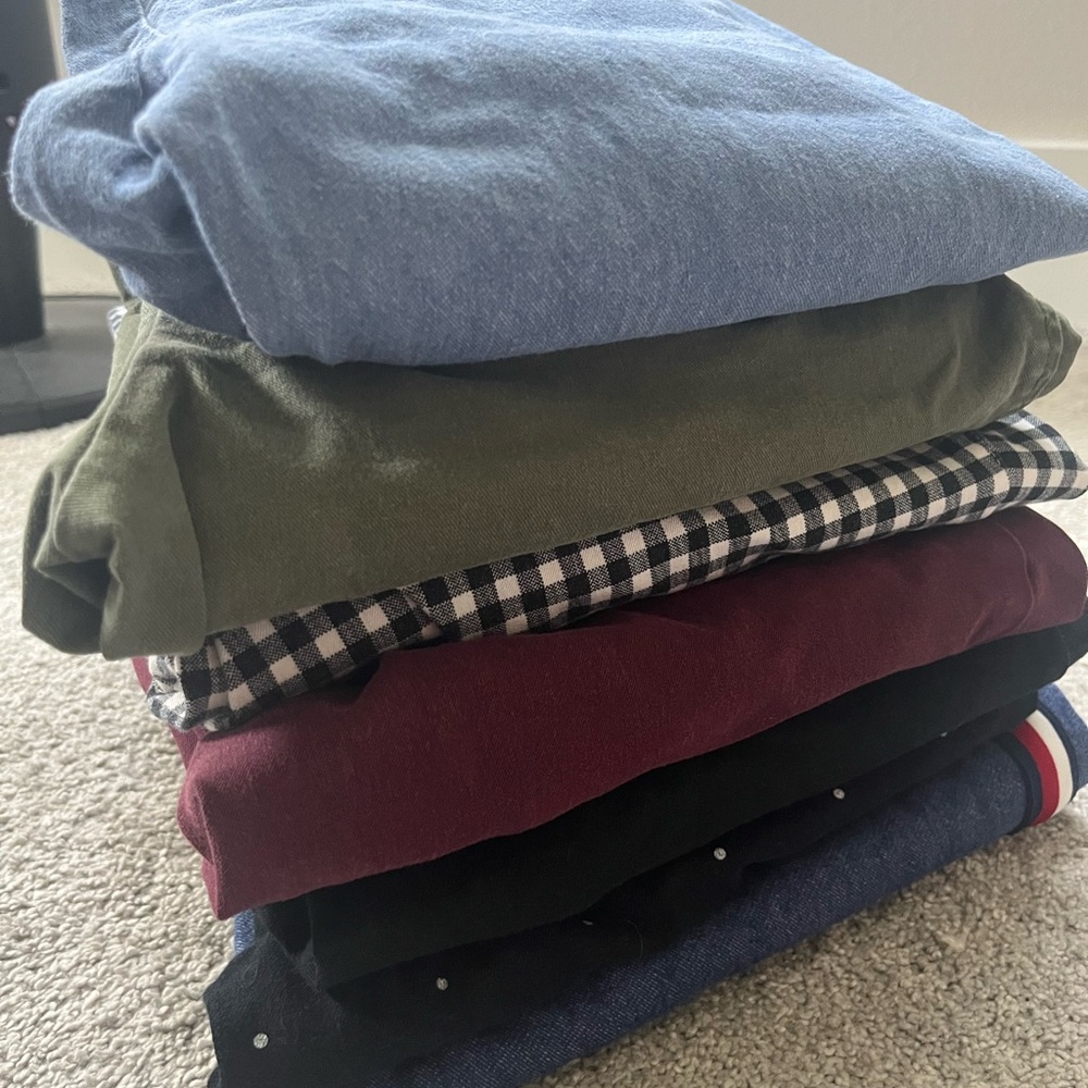 Stylish Old Navy Pixie Pants Bundle - image 1